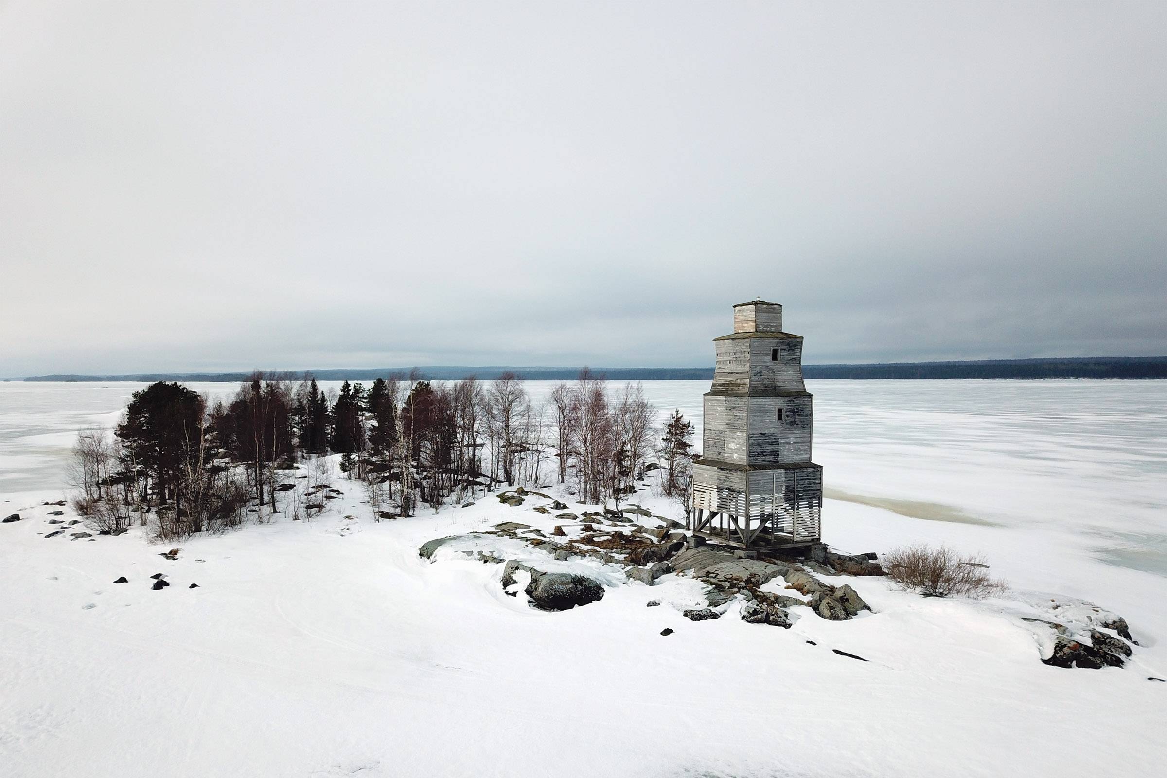 Притягательные маяки россии – экскурсия к символу пути и надежды