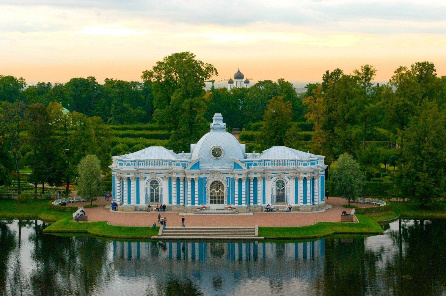 санкт петербург александровский парк
