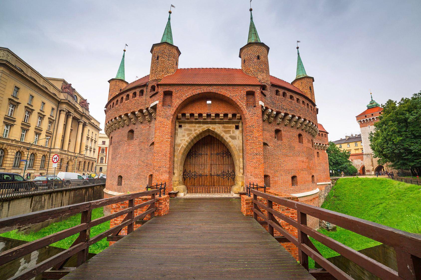 Путешествуем по Королевскому тракту: 9 памятников Кракова