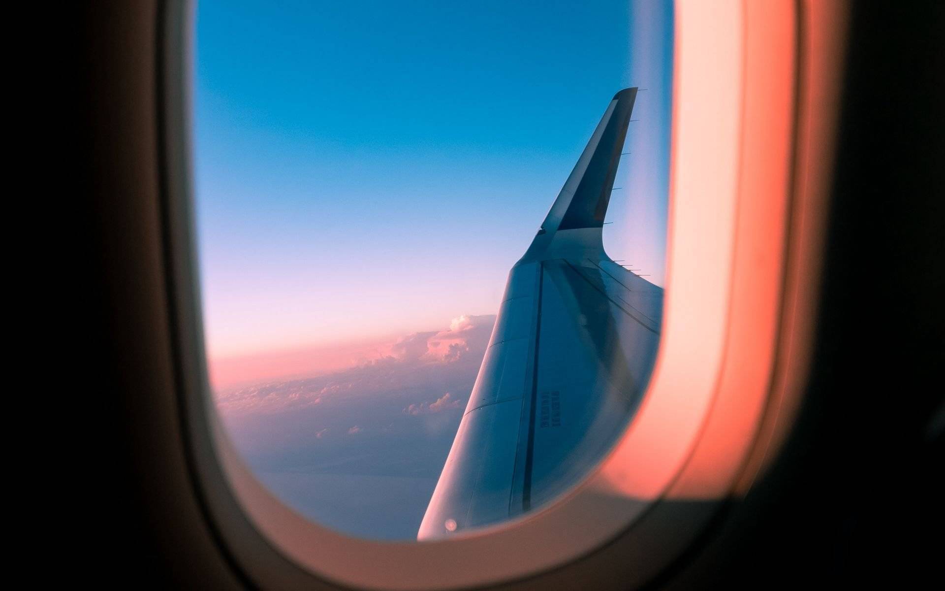 Как называется окно в самолете