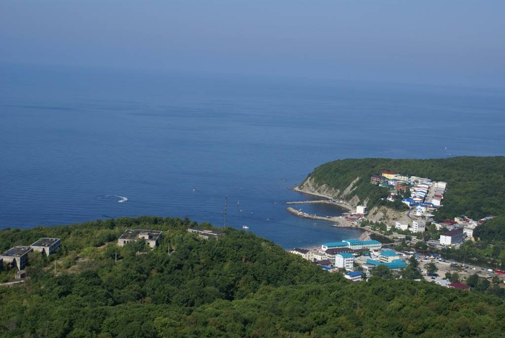 Отдых на побережье черного моря вблизи туапсе, турбаза приморская, п.новомихайловский, туапсинский район, краснодарский край