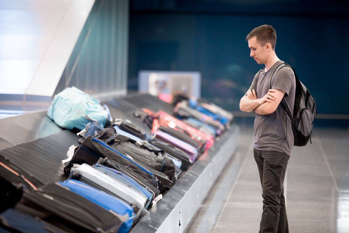 Что делать, если багаж потеряли в аэропорту – возвращение пропавшего чемодана