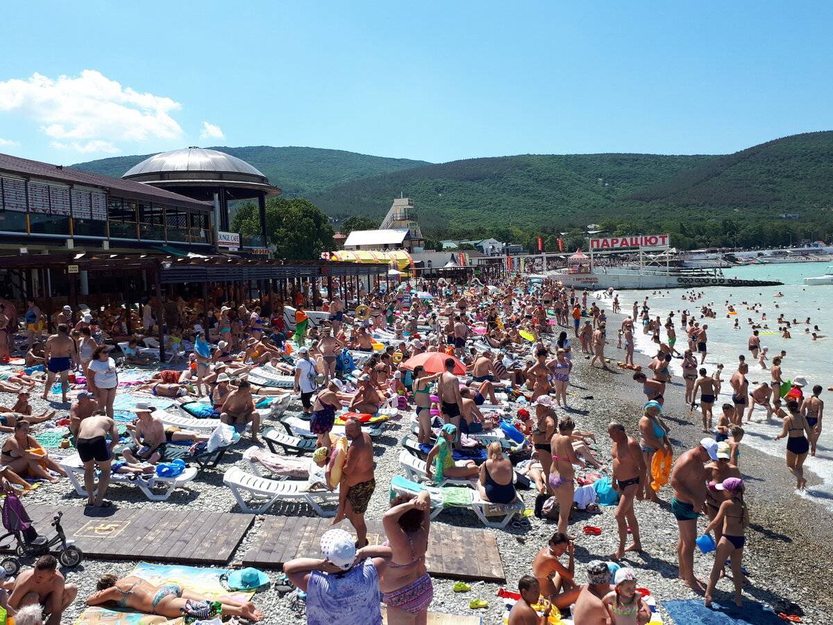 Отдых в кабардинке: теплое море, интересные места, хорошие отели, жилье в частном секторе, интересные экскурсии и советы путешественников - gkd.ru