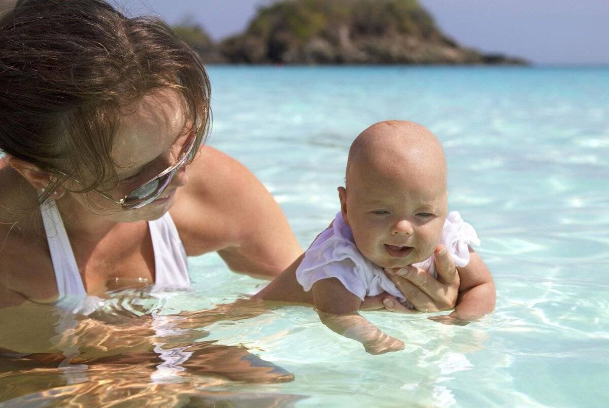 На море с малышом