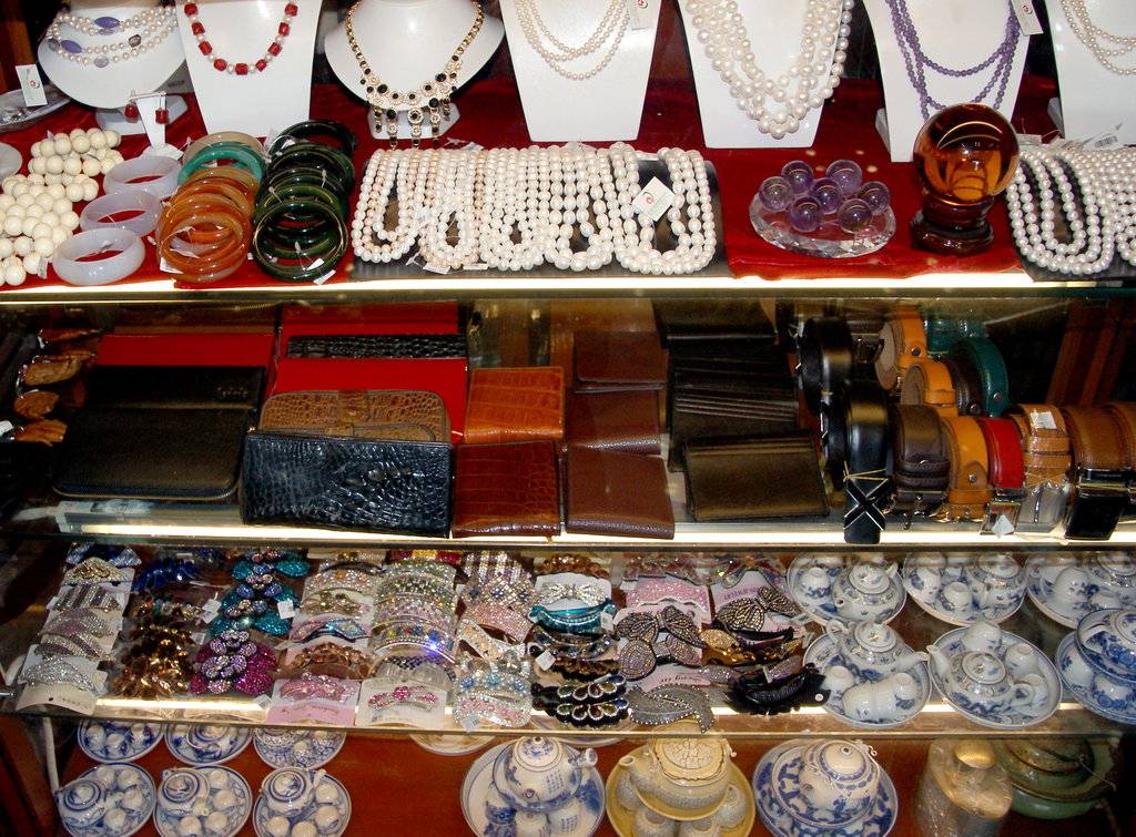 Что привезти из вьетнама: обзор популярных сувениров