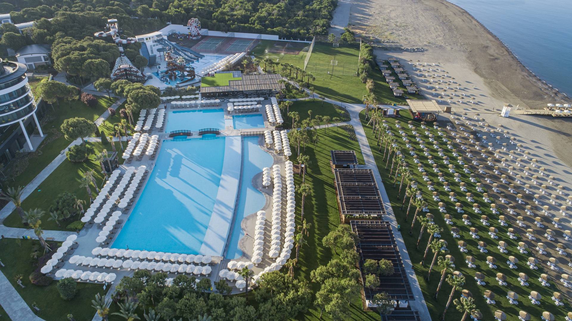 10 лучших отелей Турции с теплым бассейном