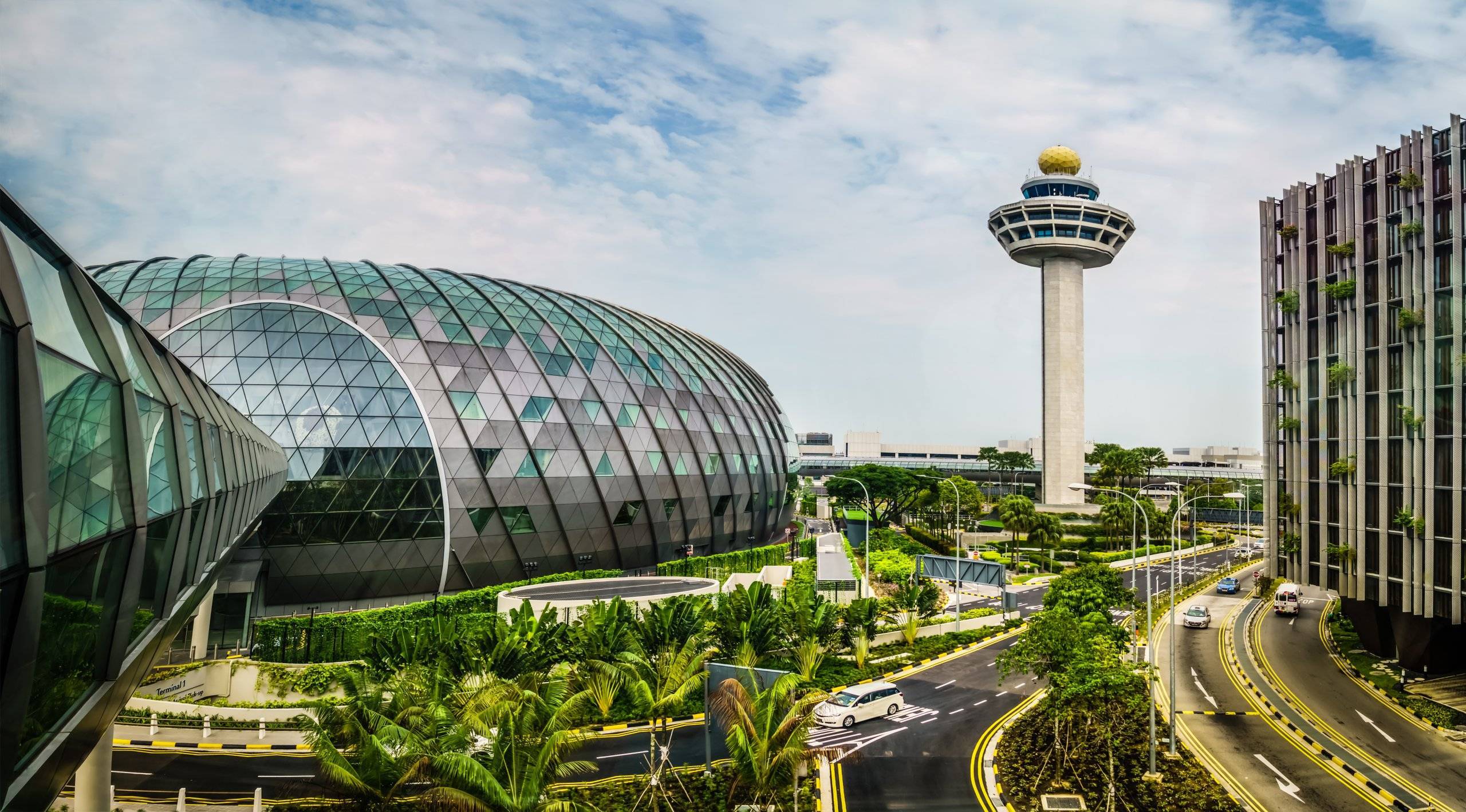 Гид по аэропорту чанги в сингапуре: описание и особенности сингапурского аэропорта