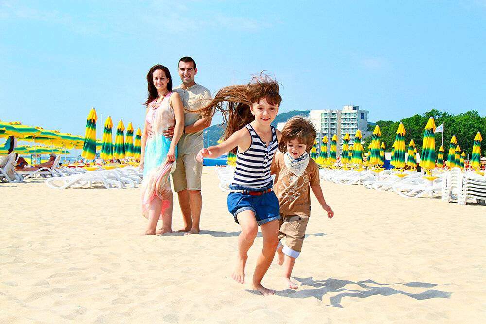 Пляжный отдых в мае 2023: где отдохнуть на море за границей в майские праздники?