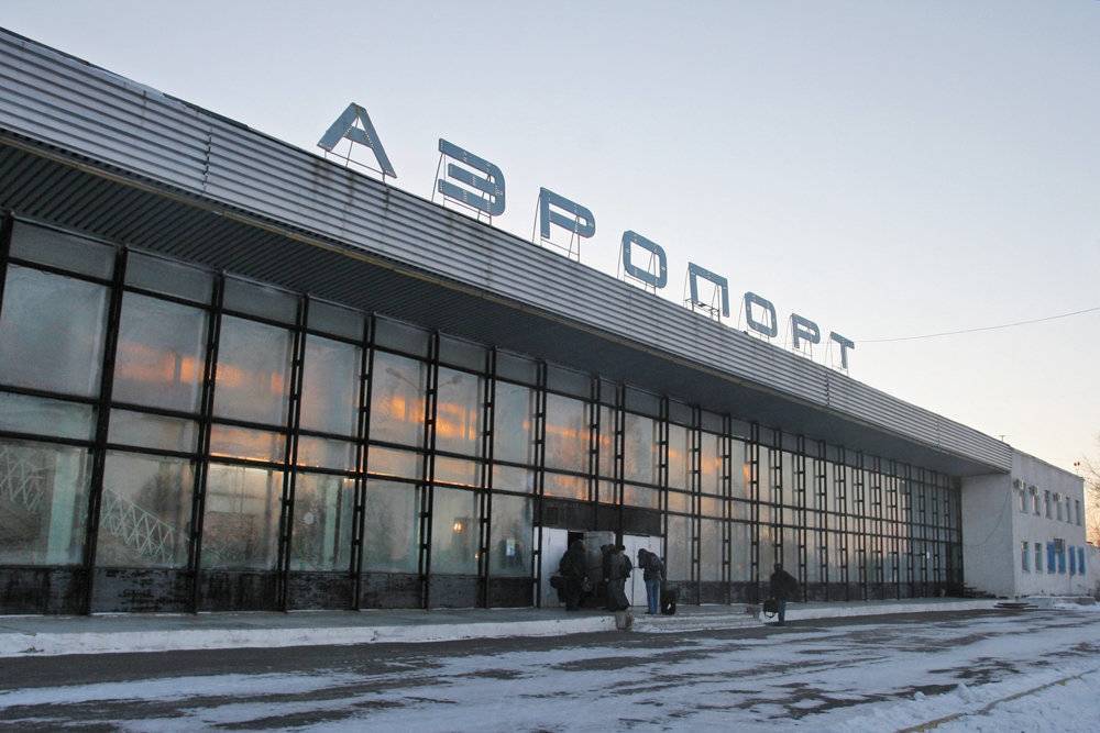 Аэропорт в комсомольске-на-амуре: контакты, инфраструктура воздушной гавани хурба, рейсы и направления полётов, парковка, и есть ли поблизости гостиницы?