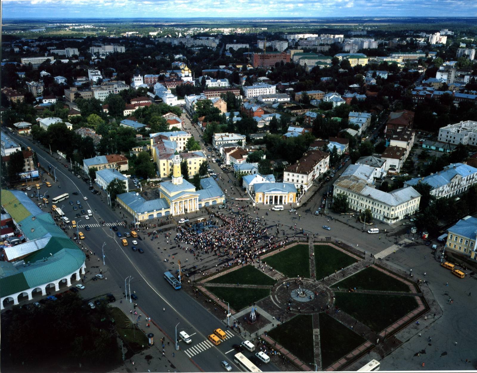 центральная площадь кострома