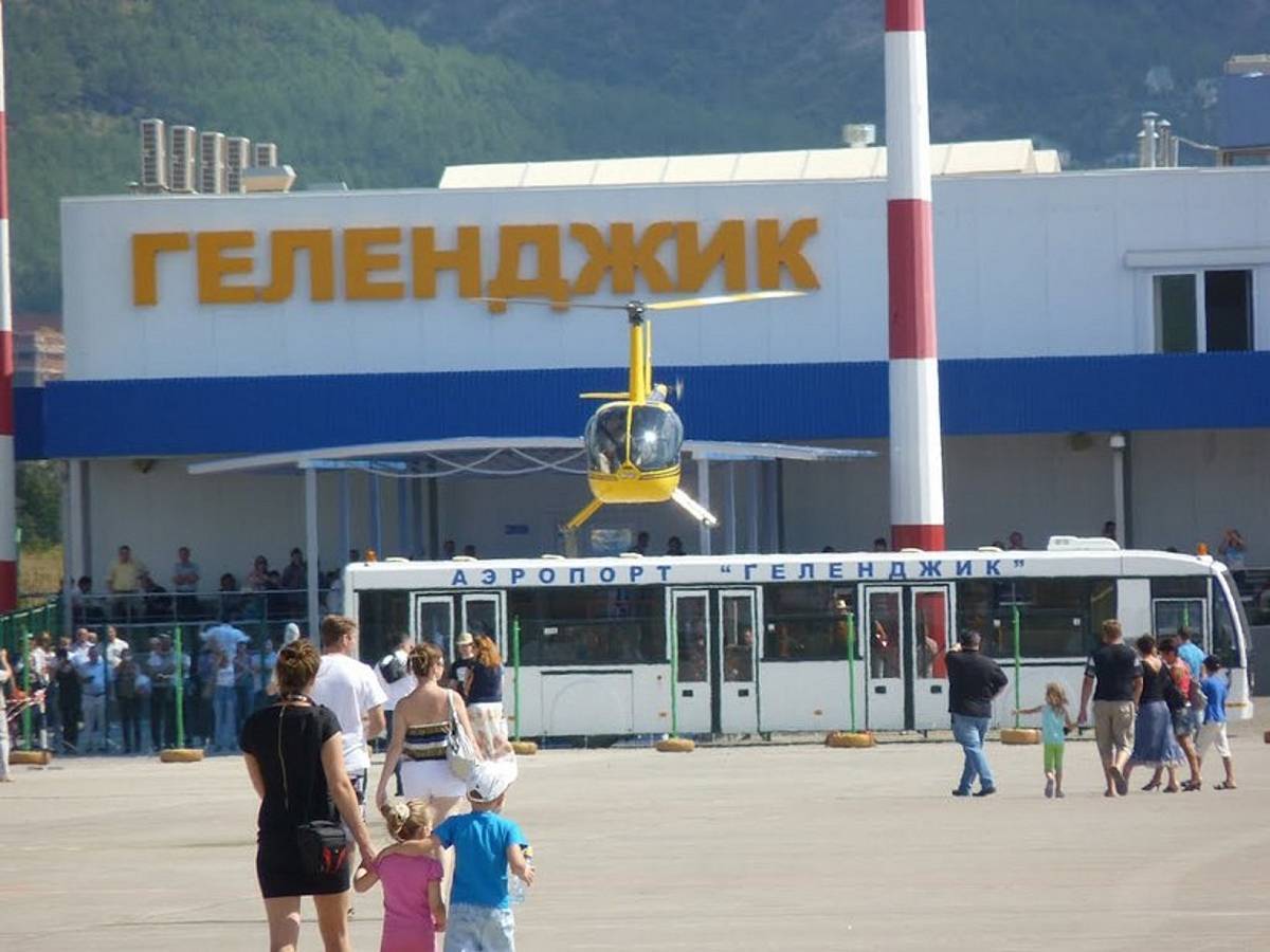 Сколько км от геленджика до аэропорта геленджик | авиакомпании и авиалинии россии и мира