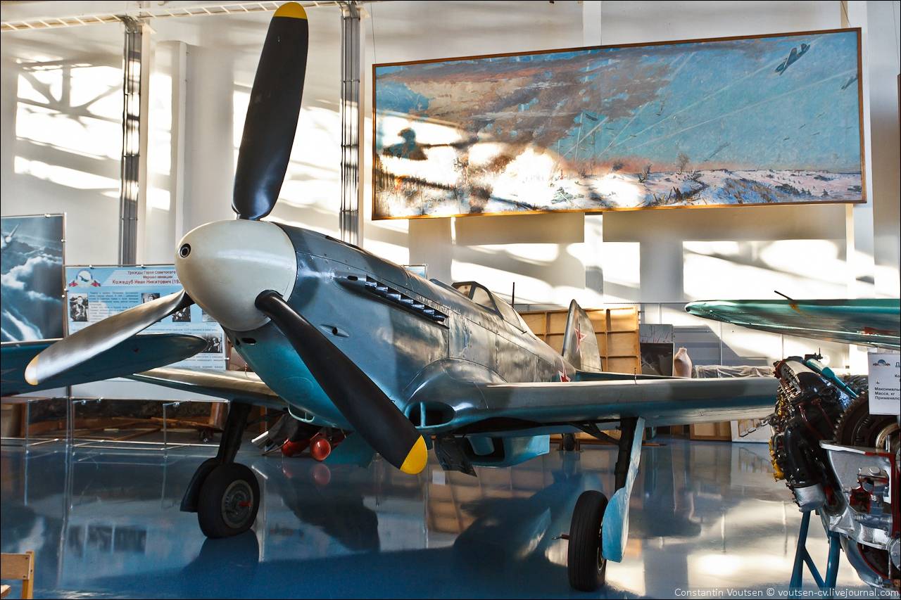 Парк на ходынском поле: музей самолетов и оптические фокусы
