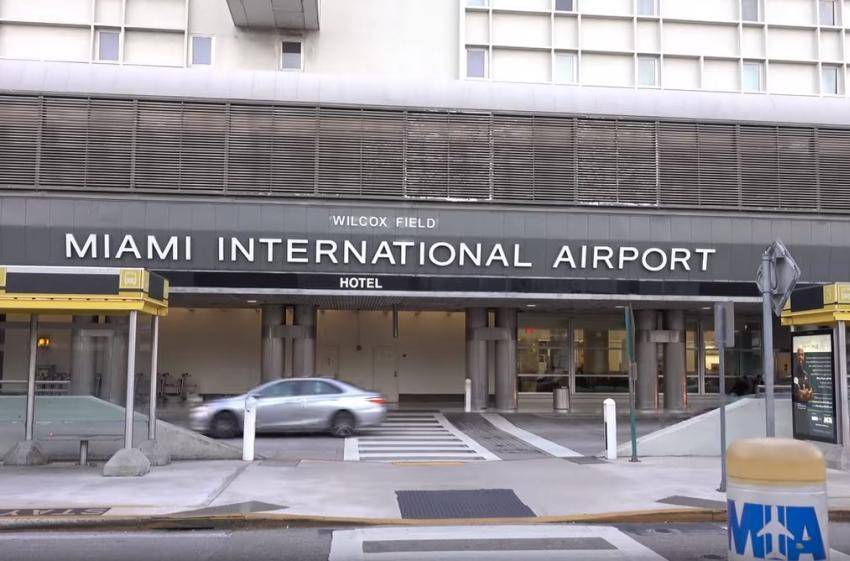 (mia) miami airport international airport