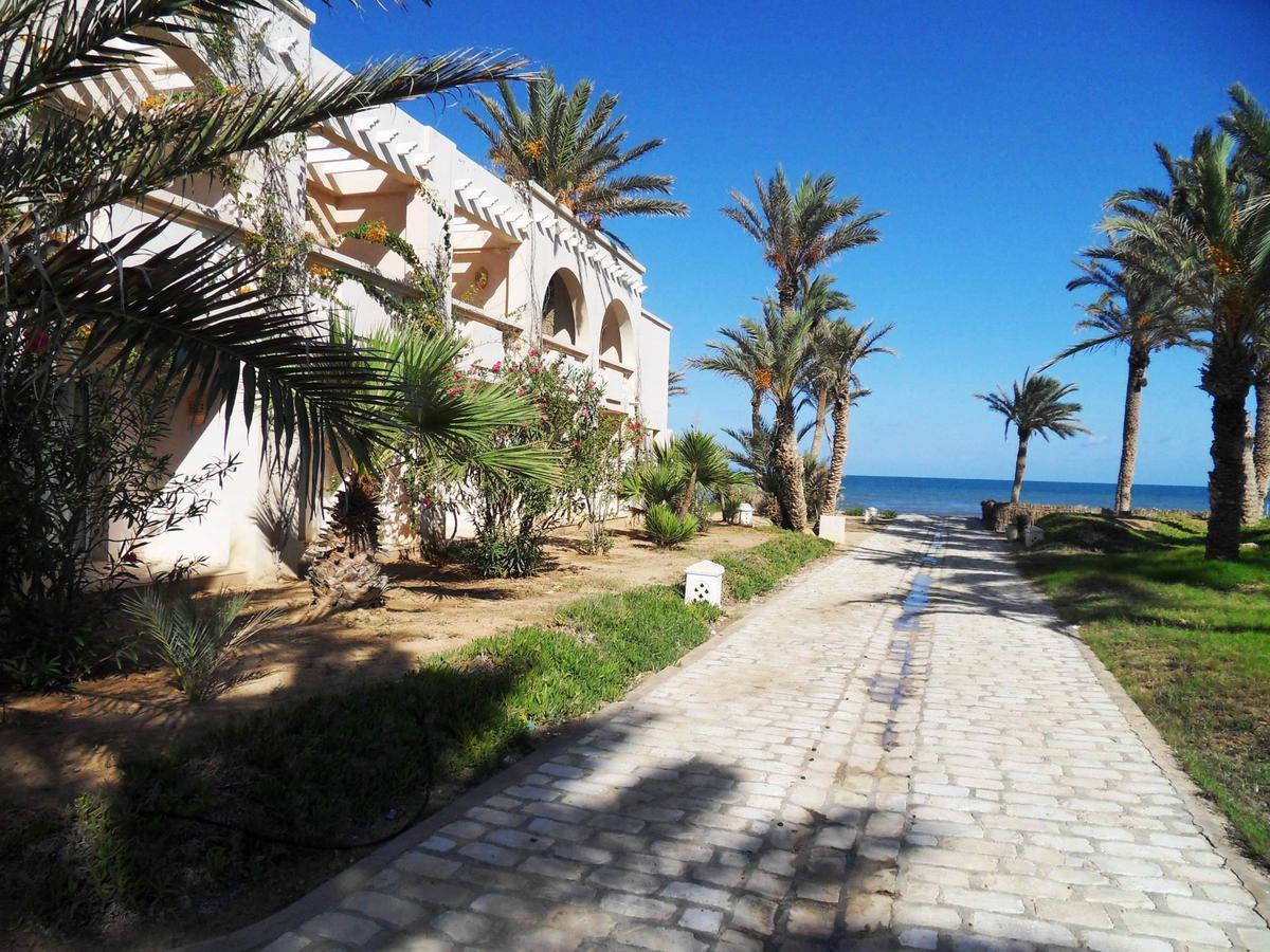 Зарзис (тунис): описание города с фото, преимущества курорта, как добраться, отели и пляжи, достопримечательности