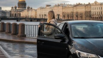 Аренда автомобиля в Санкт-Петербурге