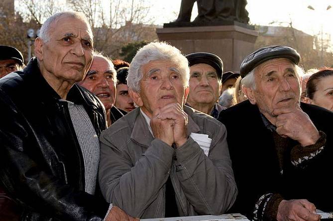 Без загранпаспорта: как уехать жить в армению