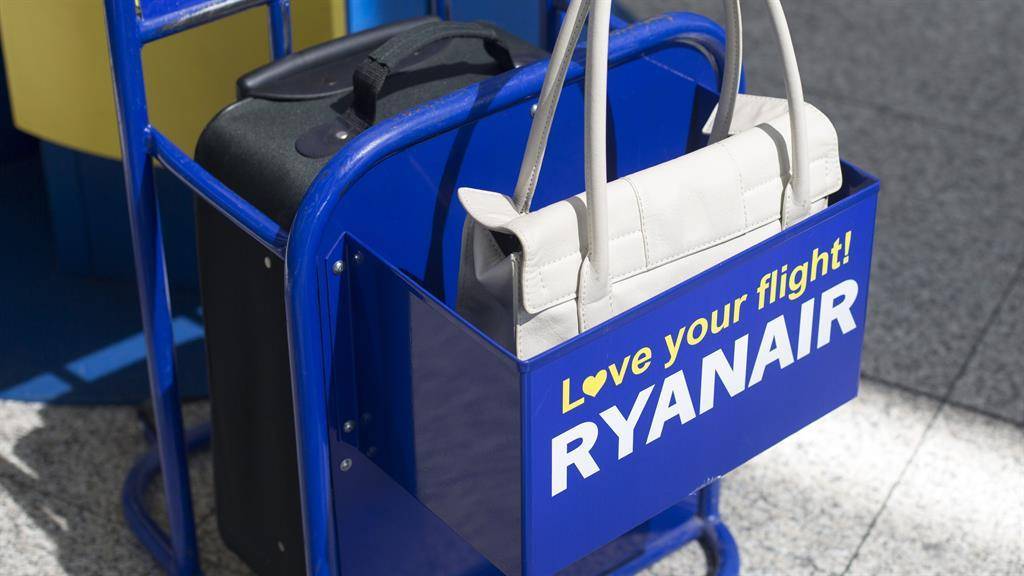 Ryanair добавить багаж
