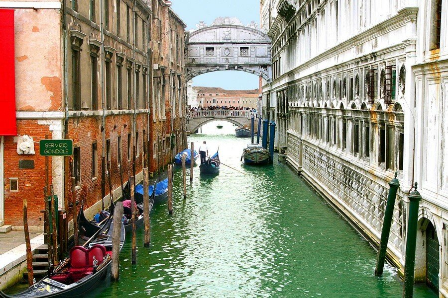 Чарующие виды Венеции (15 фото)