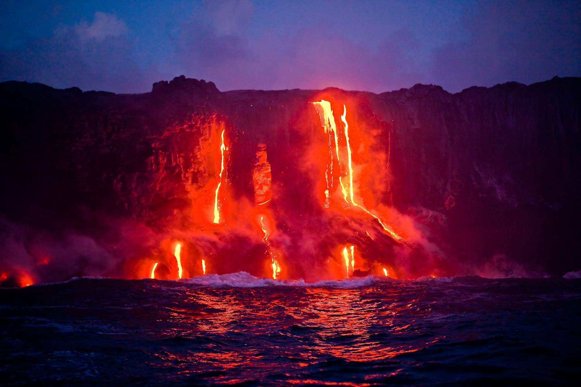Что нужно посетить туристу на гавайских островах: вулканы и водопады