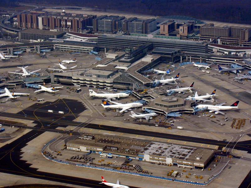 9 самых крупных аэропортов мира по пассажиропотоку и масштабам