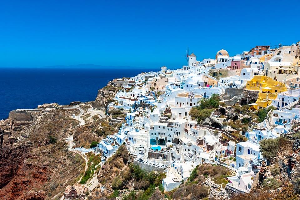 Когда лучше ехать отдыхать в грецию?