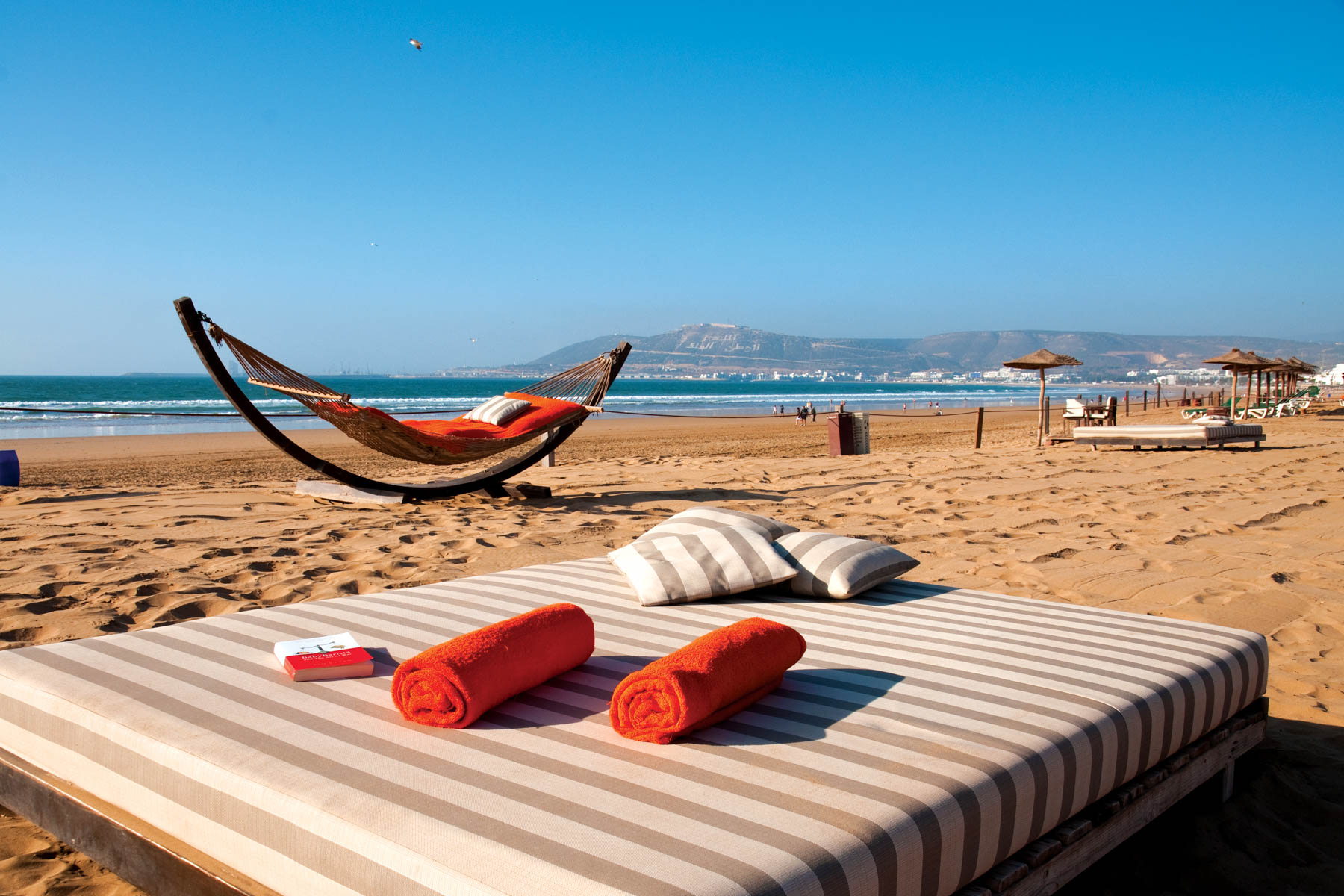 Агадир - самый популярный курорт марокко: как добраться, погода, пляж, отели, транспорт, связь