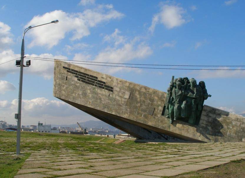 Памятники в новороссийске - onlinemirage.ru