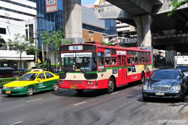 Транспорт в бангкоке - автобусы, такси, лодки, тук тук, метро, скайтрейн, сонгтэо | путеводитель по бангкоку