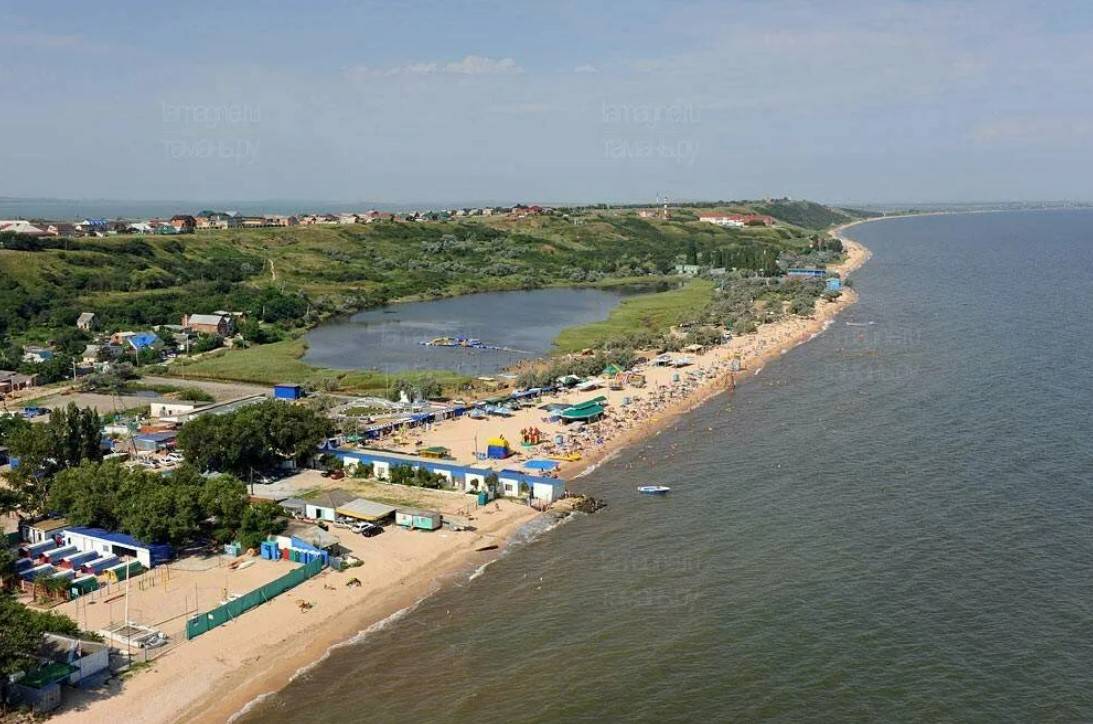 5 курортов азовского моря, на которые можно рвануть как только, так сразу