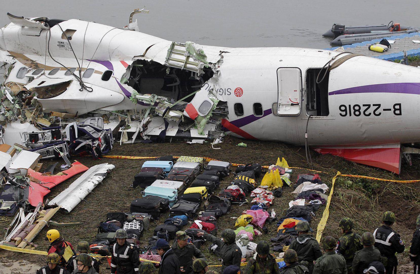 10 советов, чтобы пережить авиакатастрофу