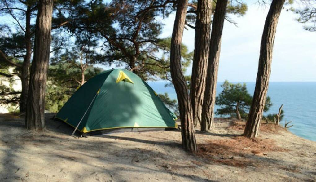Как отдохнуть на море с палаткой
