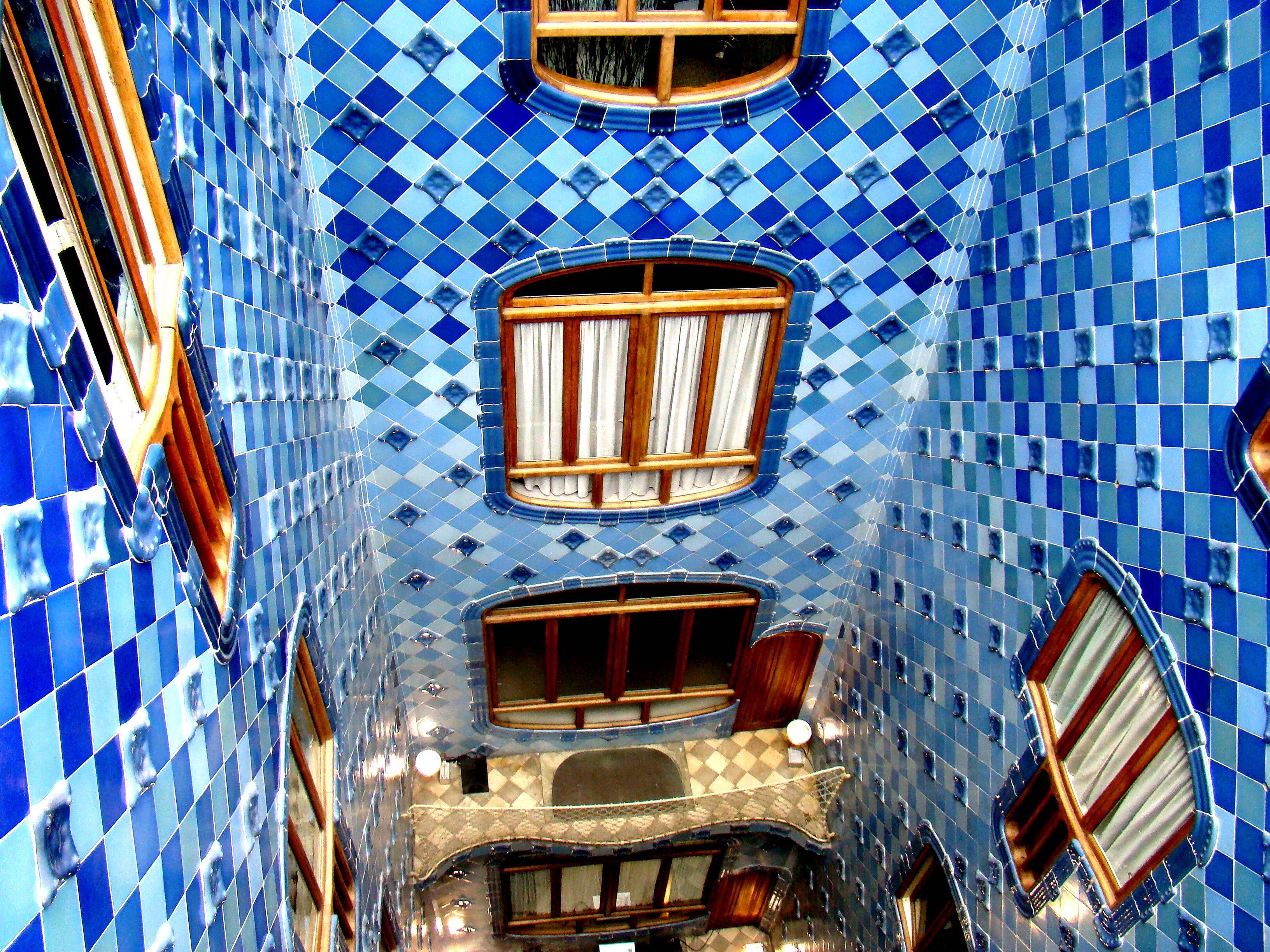 Дом бальо в барселоне (casa batlló) | дороги мира