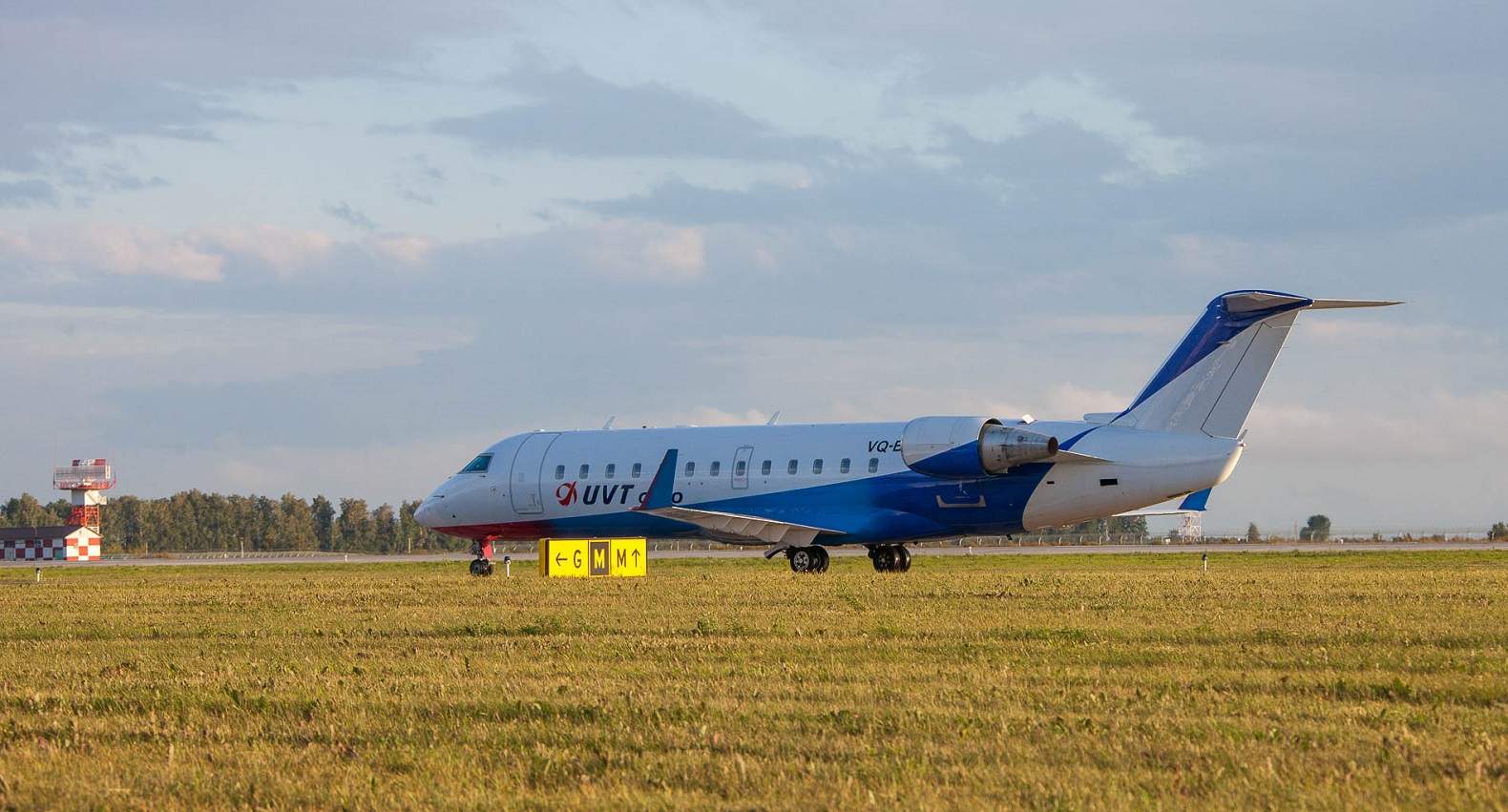 Uvt aero регистрация. ЮВТ Аэро. ЮВТ Айра. ЮВТ Аэро логотип. Липецк Аэро.