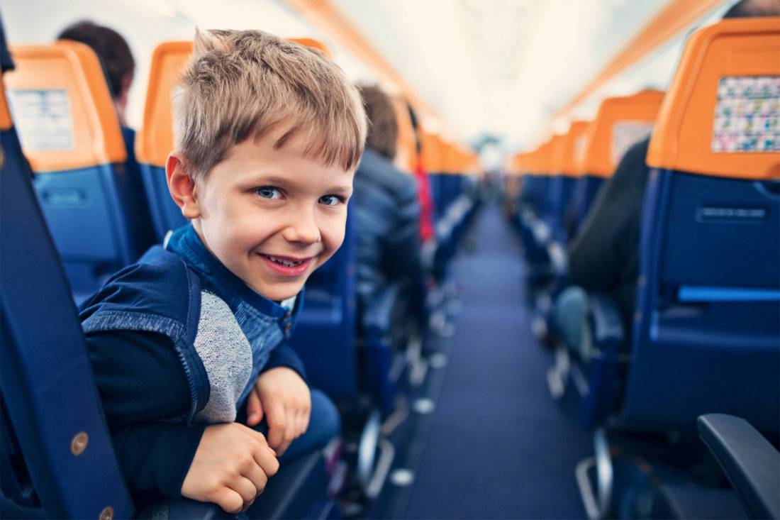 С какого возраста можно летать на самолете без сопровождения взрослых