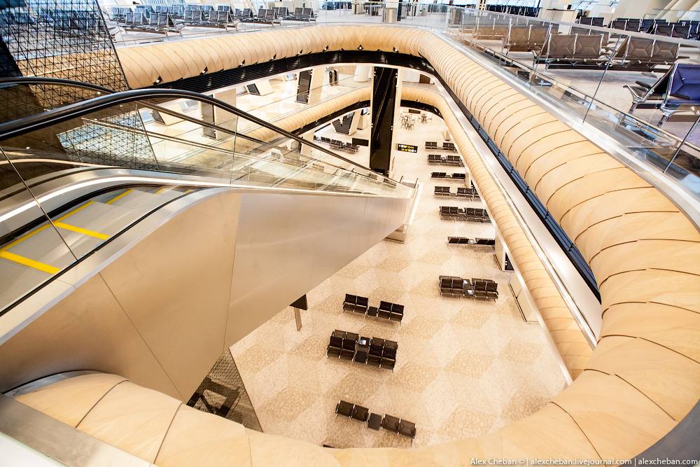 5 самых красивых аэропортов мира с национальным колоритом | журнал robb report