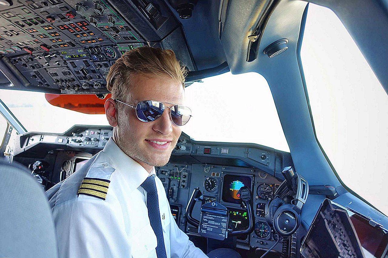Как стать пилотом гражданской авиации: что надо понимать и учитывать