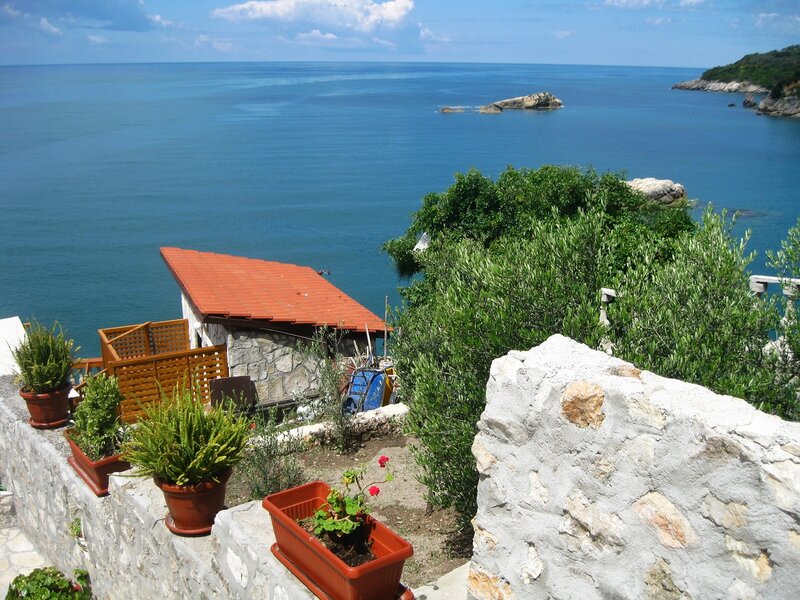 Отдых в ульцине в черногории: пляжи, достопримечательности, как добраться | biletik.ru | дзен