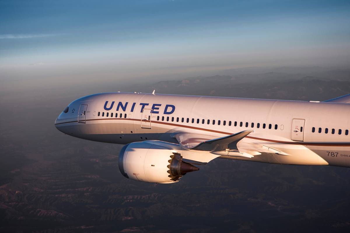 United airlines (юнайтед эйрлайнс): обзор авиакомпании и предоставляемых ею услуг, ценовая политика и отзывы пассажиров