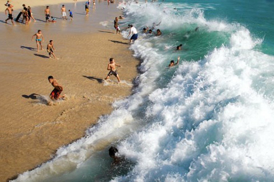 Самые опасные пляжи мира : топ 10, остерегайтесь!