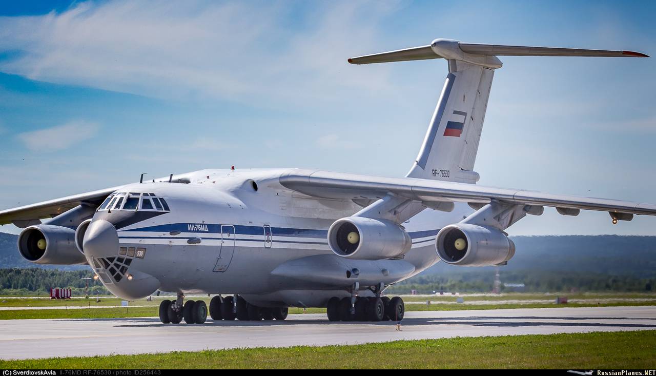 ТТХ Ил-76: грузоподъемность, размеры, модификации