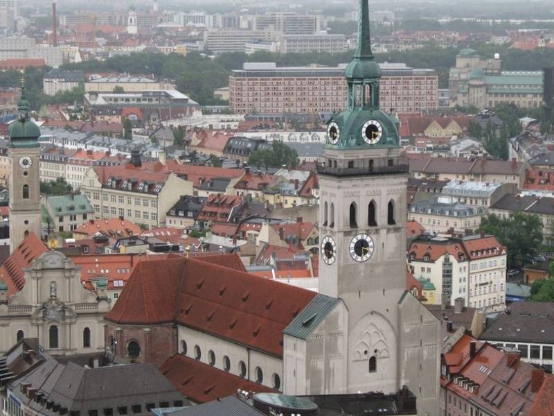 Церковь святого петра, святого михаила, новая ратуша — прогулка по пешеходной улице мюнхена