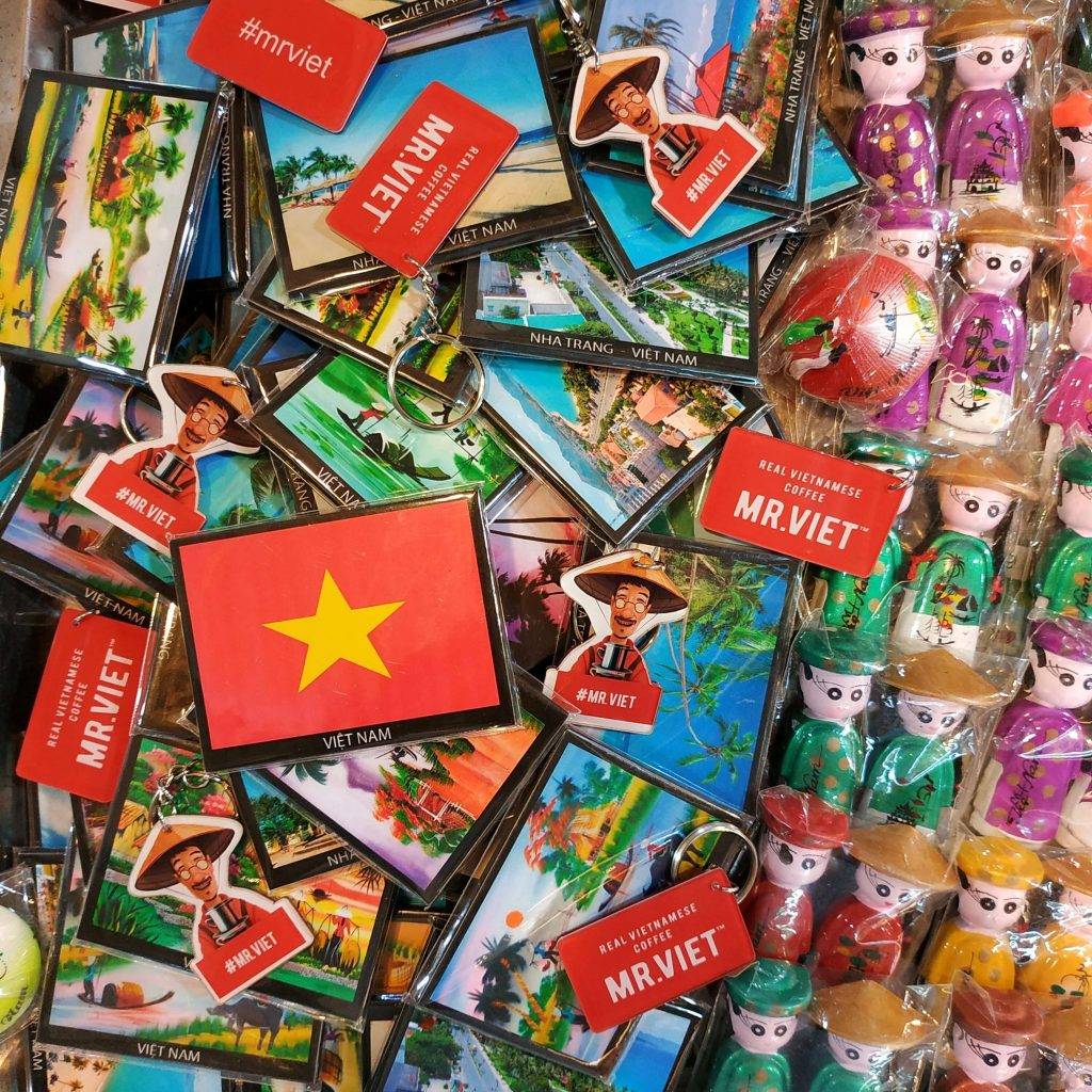 Подарки из вьетнама: что можно привезти в подарок, видео