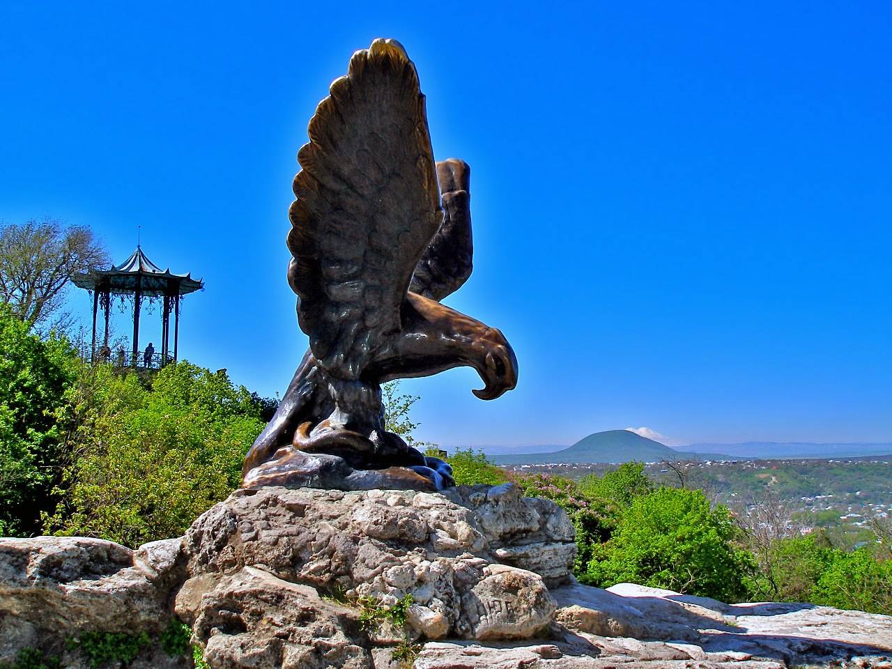 Скульптура орёл в пятигорске – фото, координаты на карте