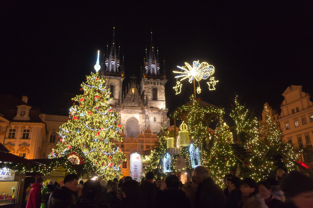 Прага на новый год 2020: погода, где отметить и что делать