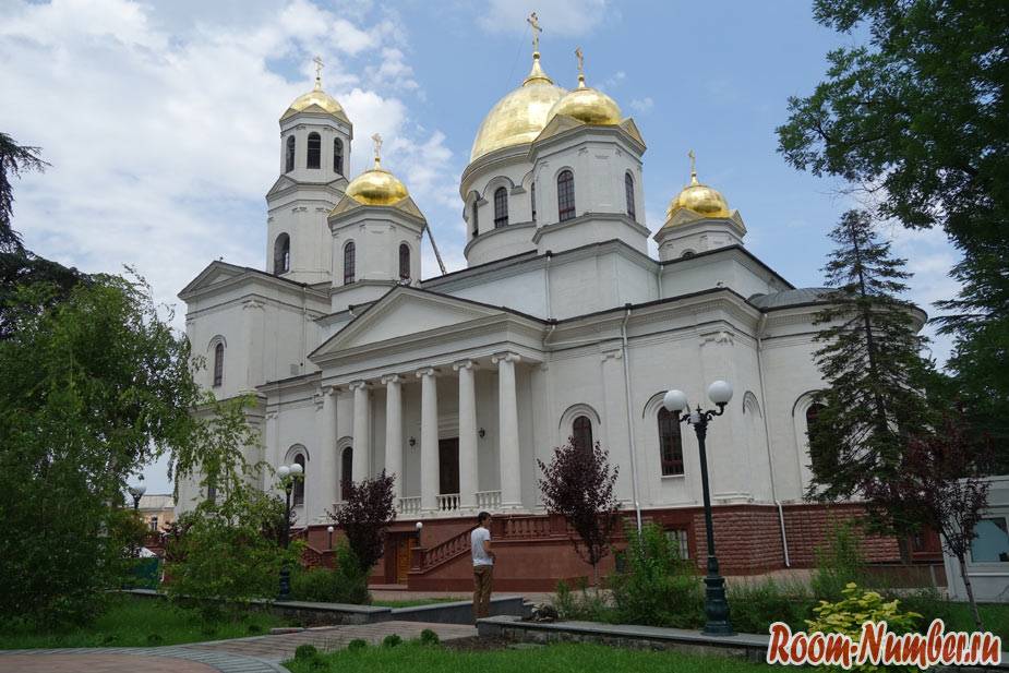 Симферопольский городской. Самая Главная достопримечательность Симферополя. Симферополь достопримечательности интересные места с адресами. Симферополь что посмотреть за 1 день. Симферополь достопримечательности что можно посмотреть.