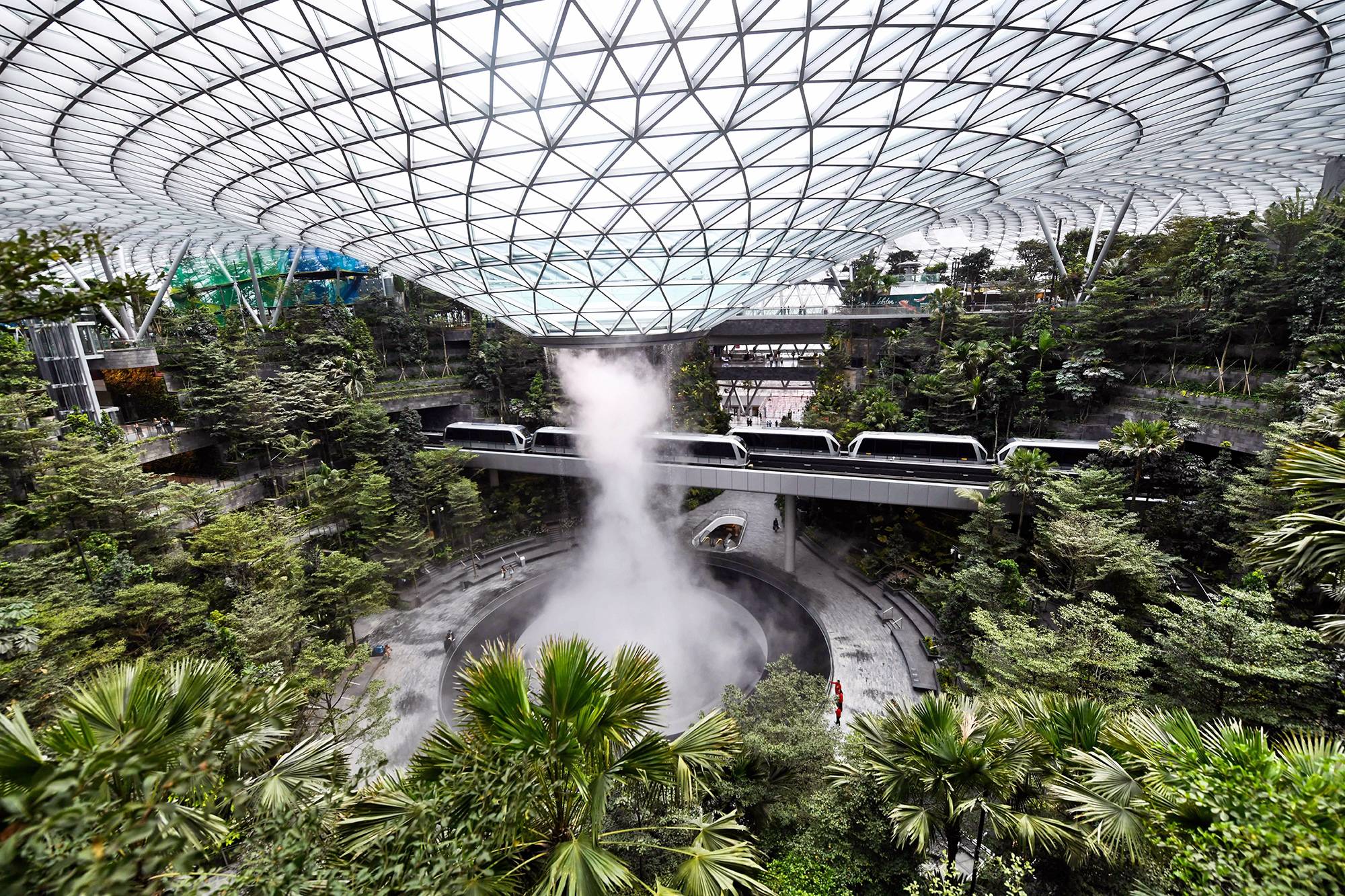 Аэропорт сингапура чанги: водопады и парки | advantiko