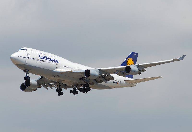 Сколько весит пассажирский самолет: вес Боинга 747