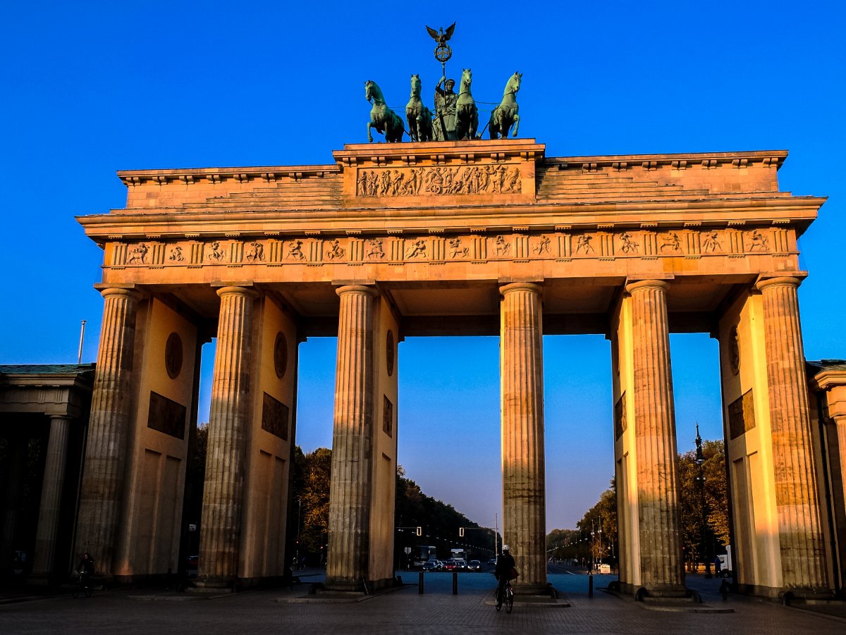 Бранденбургские ворота – один из символов туристической Германии