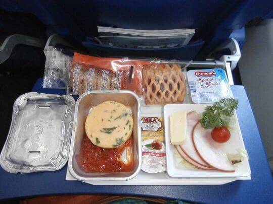 Можно ли провозить в самолете продукты питания (в ручной клади и багаже)