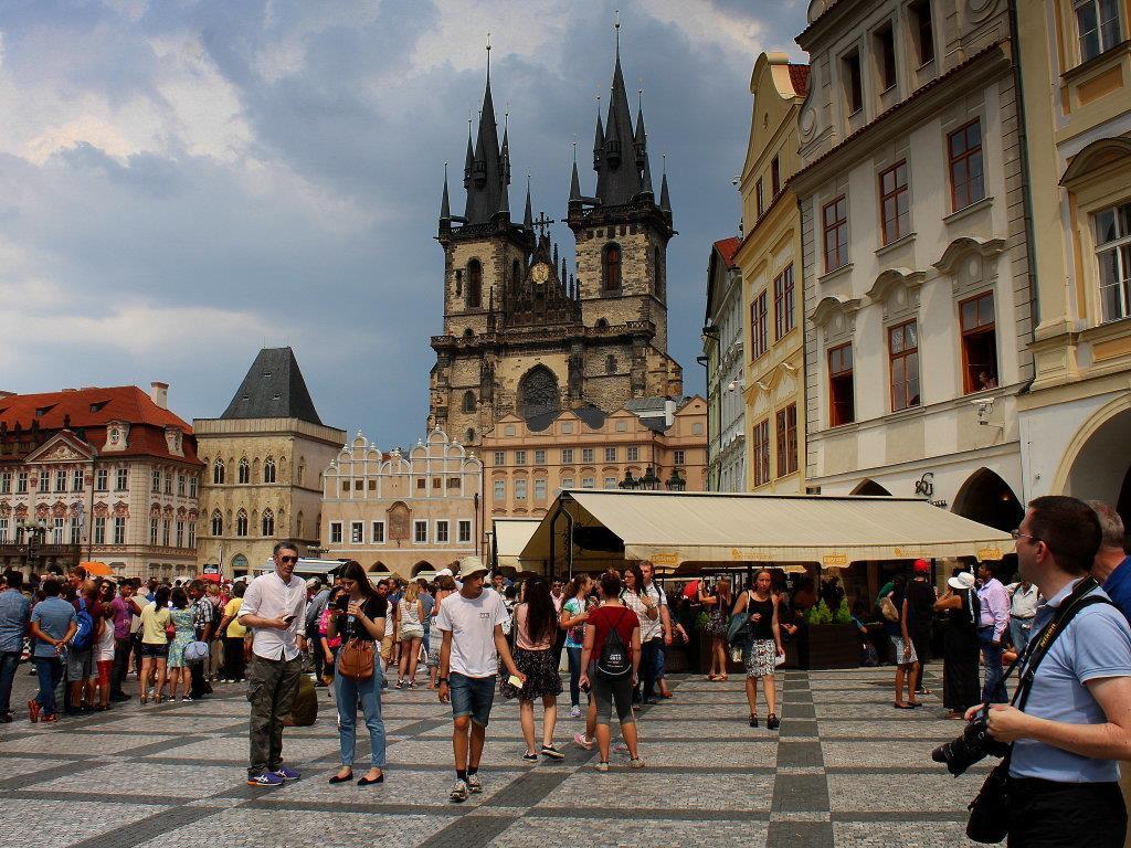 Плюсы и минусы жизни в чехии, на что следует обратить внимание до переезда?